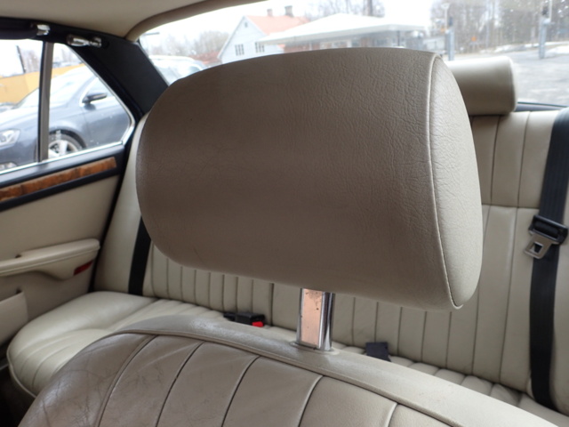 936340-71 Jaguar Daimler Sovereign - 1982