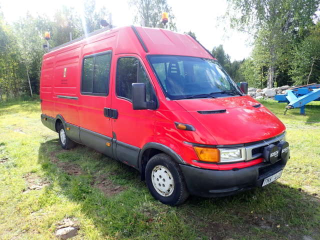 889379-1 Iveco Daily 35S13 Van 2.8 -2003 Repair object