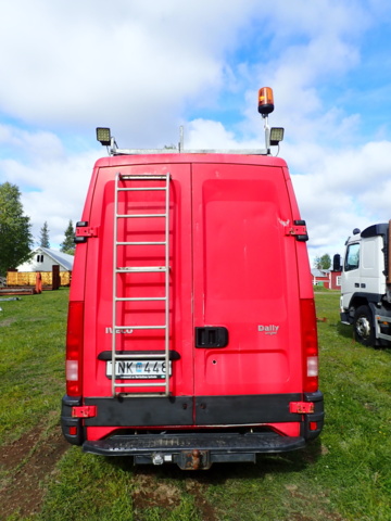 889379-6 Iveco Daily 35S13 Van 2.8 -2003 Repair object