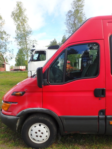 889379-26 Iveco Daily 35S13 Van 2.8 -2003 Repair object