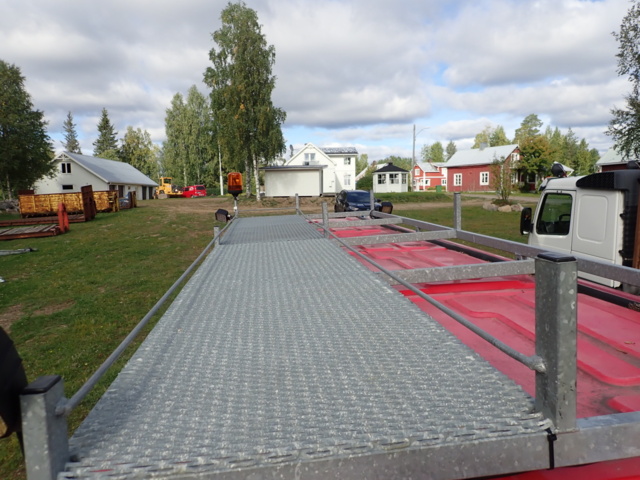 889379-43 Iveco Daily 35S13 Van 2.8 -2003 Repair object