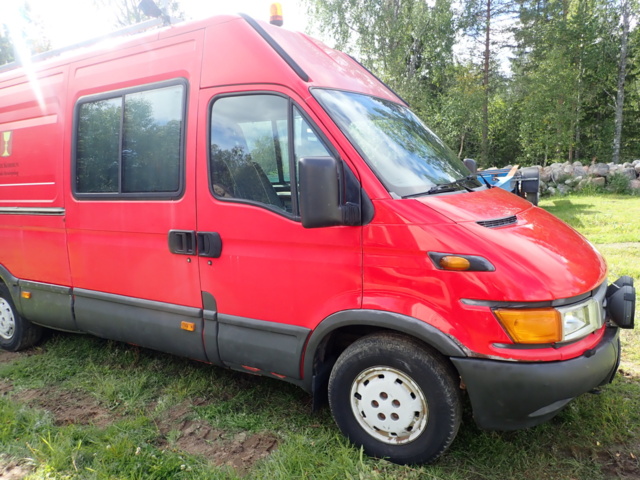 889379-51 Iveco Daily 35S13 Van 2.8 -2003 Repair object