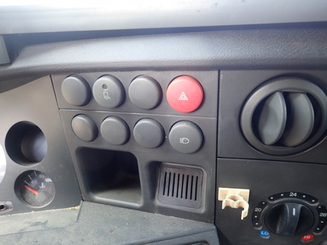 889379-103 Iveco Daily 35S13 Van 2.8 -2003 Repair object