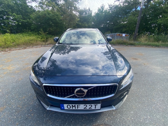 745591-11 Volvo V90 Cross Country B4 AWD - 2022