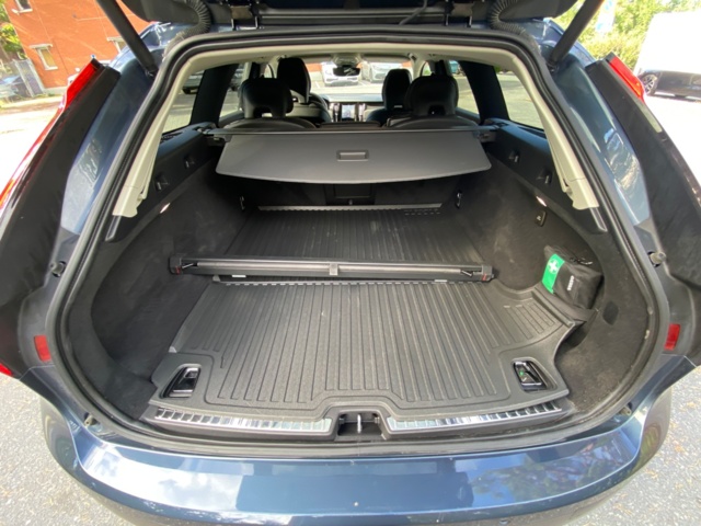 745591-20 Volvo V90 Cross Country B4 AWD - 2022