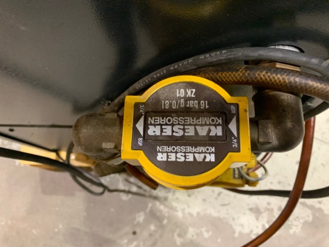 420904-11 Compressor Kaeser Airtower 11