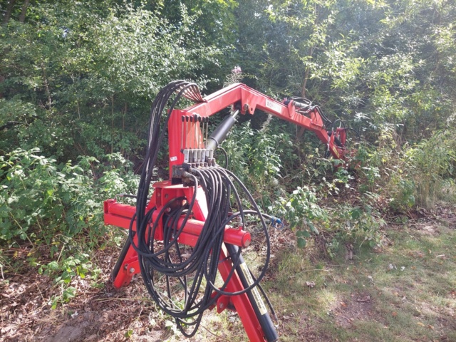 881861-3 Combination crane Sonnys with Grip and bucket