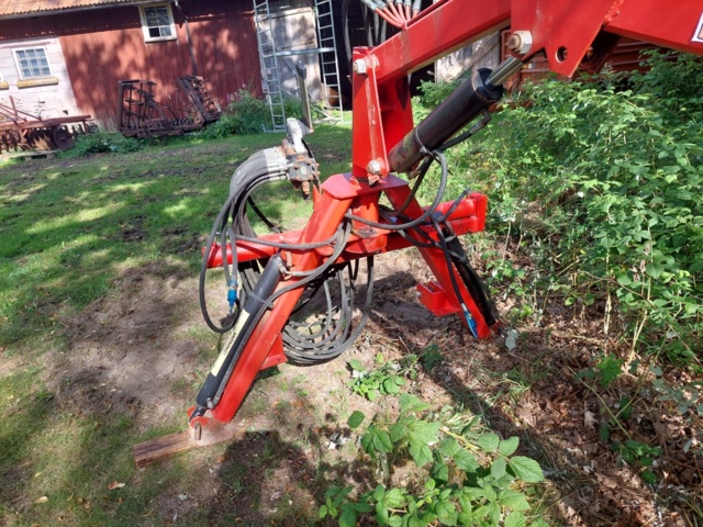 881861-8 Combination crane Sonnys with Grip and bucket