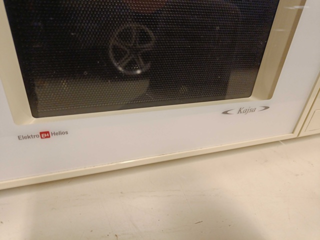 887584-3 Electro Helios microwave oven