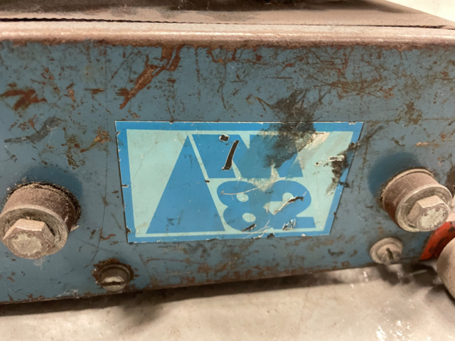872338-13 Falsupptagare och Falsförslutare M82