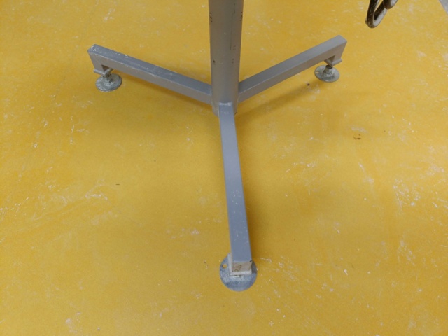 889427-3 Turntable for the bakery