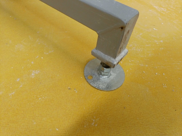 889427-4 Turntable for the bakery