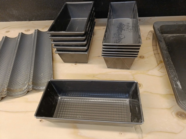 889430-12 Oven forms