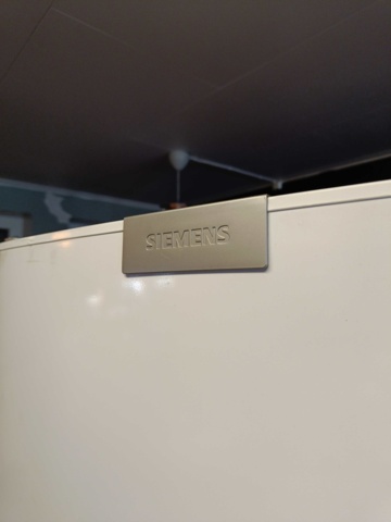 889441-7 Refrigerator Siemens