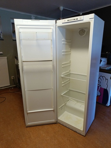 889441-8 Refrigerator Siemens