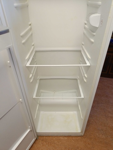 889441-11 Refrigerator Siemens