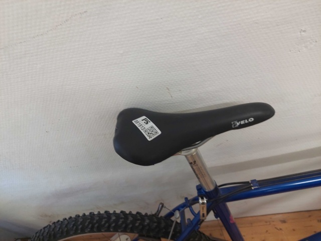 881913-11 Kuwahara Blue 21 Vxl