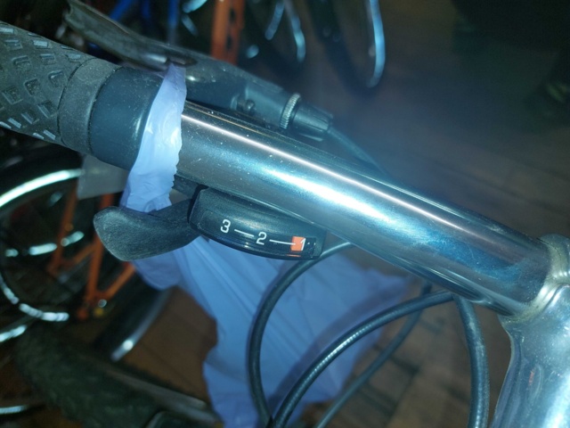 881913-17 Kuwahara Blue 21 Vxl