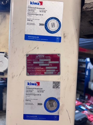 921195-7 2-pelarlyft 2,5 ton Koni