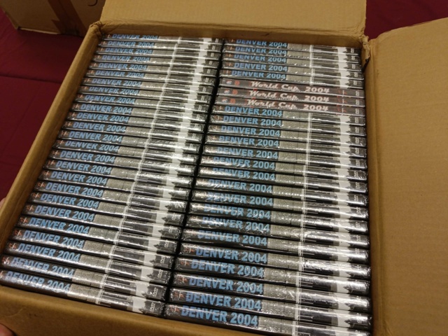 887637-2 100 pcs Paintball DVD "world cup 04"