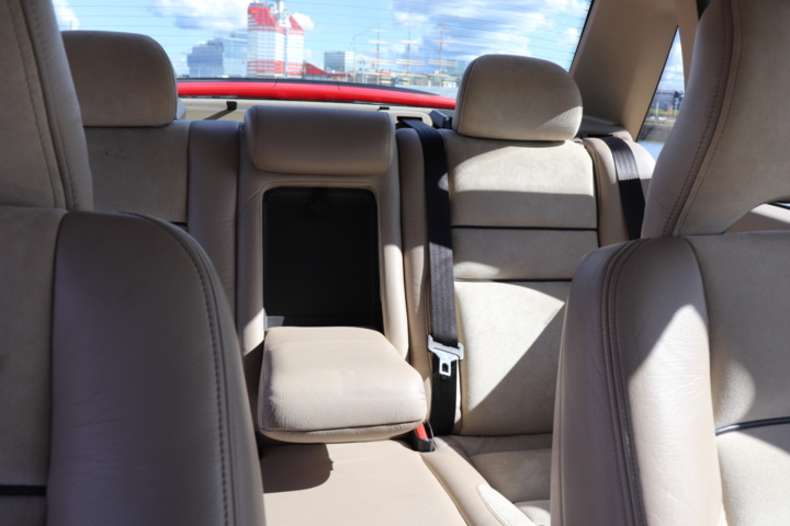 928034-12 Volvo 850R Sedan 2.3 Red - 1996