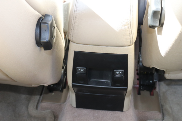 928034-19 Volvo 850R Sedan 2.3 Red - 1996