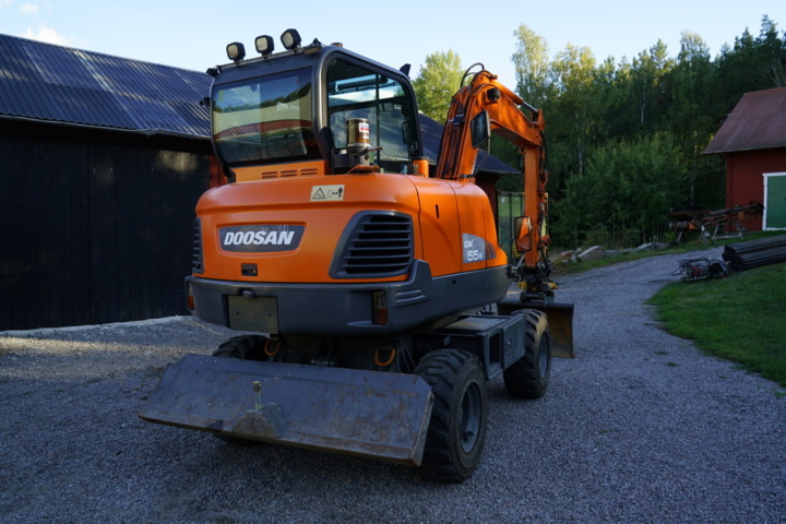 937552-8 Wheel excavator Doosan DX55W incl. Tool