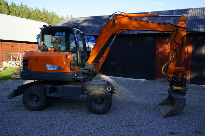 937552-11 Wheel excavator Doosan DX55W incl. Tool