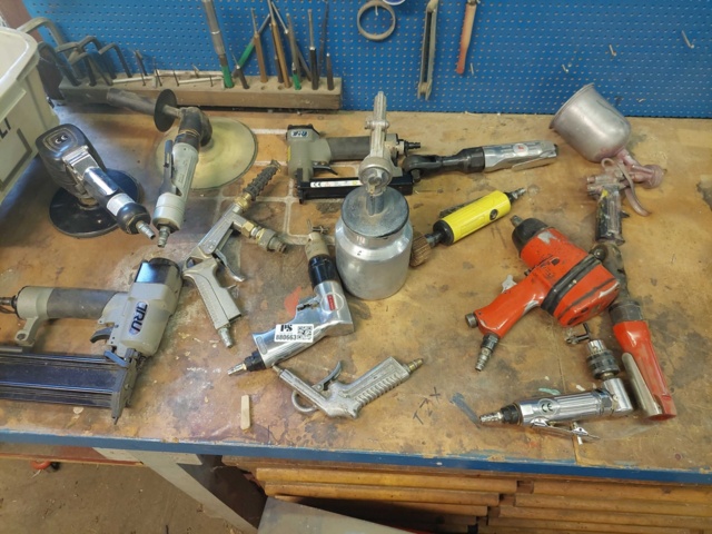 880652-10 wheels of various types