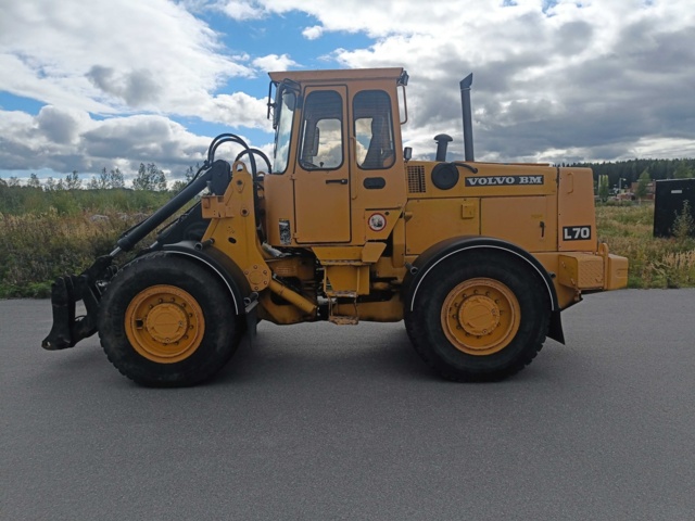 928381-2 Truck Volvo L70 -1992