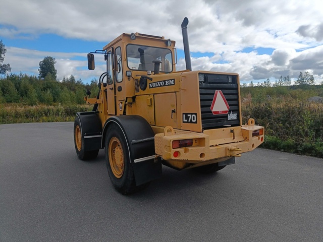 928381-3 Truck Volvo L70 -1992