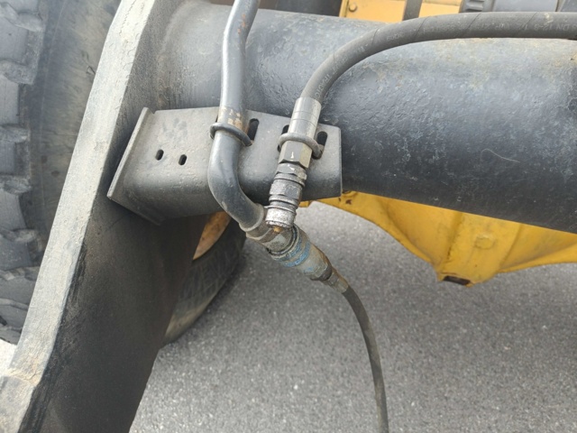 928381-25 Truck Volvo L70 -1992