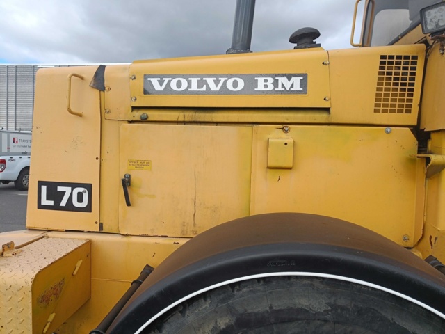 928381-53 Truck Volvo L70 -1992
