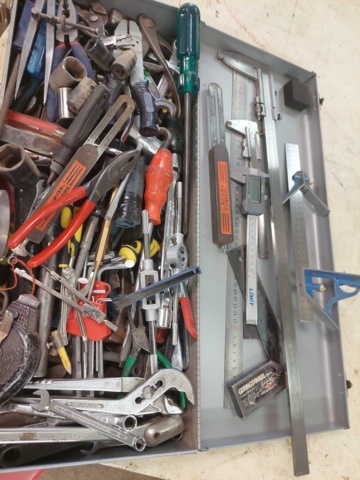 880676-5 Tool in box