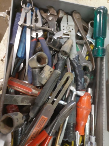 880676-7 Tool in box