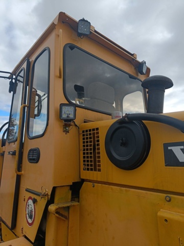 928381-79 Truck Volvo L70 -1992