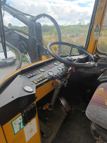 928381-100 Truck Volvo L70 -1992