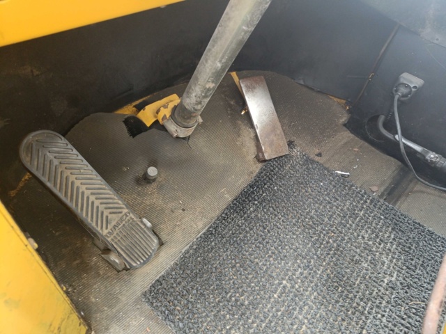 928381-102 Truck Volvo L70 -1992