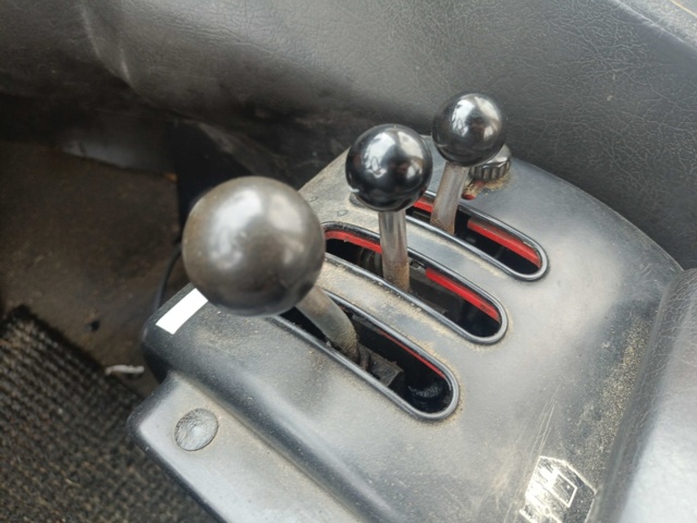 928381-104 Truck Volvo L70 -1992