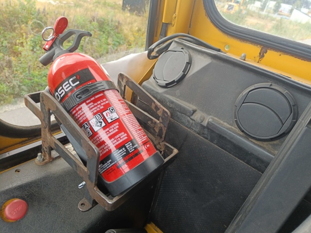 928381-117 Truck Volvo L70 -1992