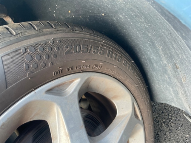 938308-10 Ford Focus Kombi 1.8 Flexifuel - 2010