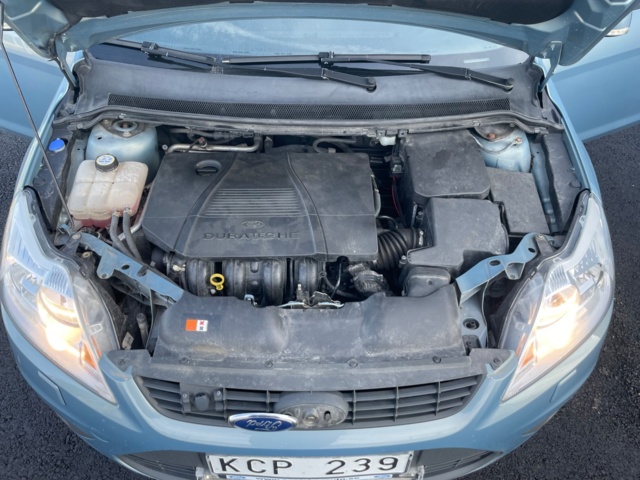 938308-38 Ford Focus Kombi 1.8 Flexifuel - 2010