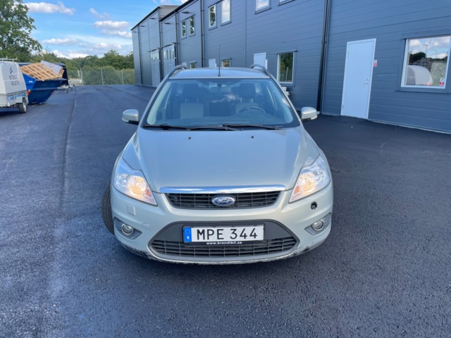 938319-2 Ford Focus Kombi 1.6 TDCi - 2010