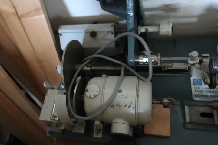 933790-7 Coil winder - AVO Limited