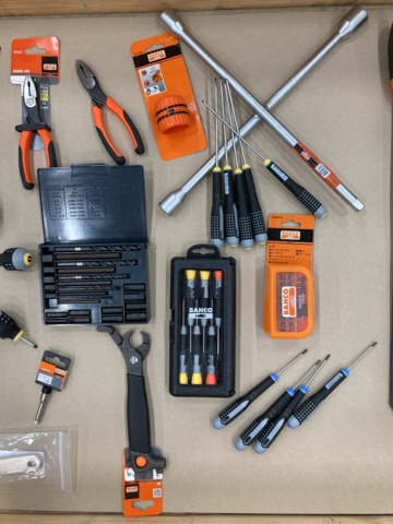 938352-3 Assortment of tools Bahco