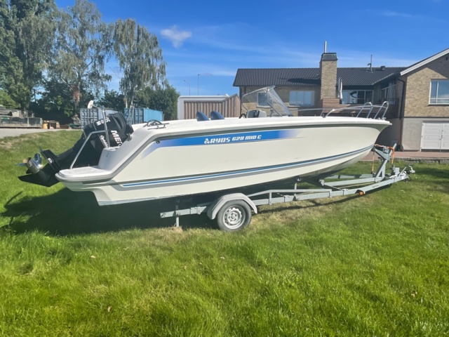 906895-7 Styrpulpet Ryds 628 Mid C, -13, Mercury Optimax 135 hk -14