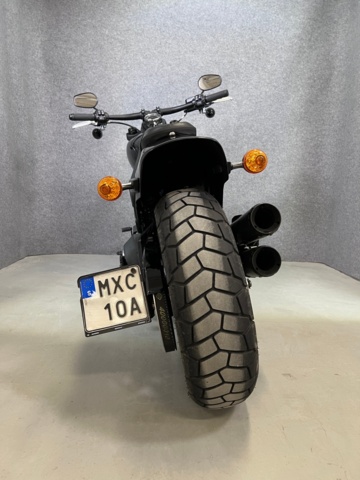 745593-8 Motorcycle - Harley-Davidson - Fat Bob - 2020