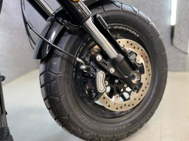 745593-17 Motorcycle - Harley-Davidson - Fat Bob - 2020