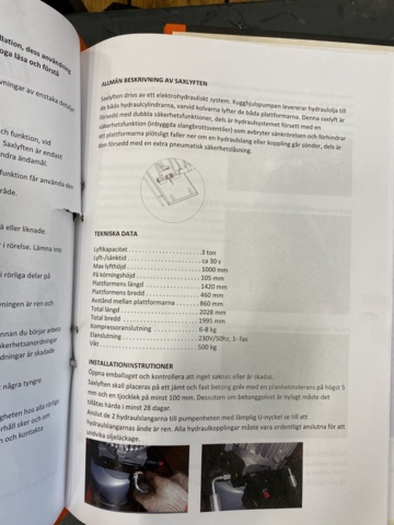 937220-10 Vehicle lift / scissor lift Nordiclift EE-MR30