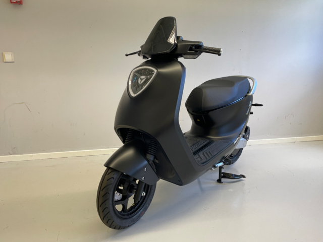 872343-2 Electric moped YADEA C1S 2022
